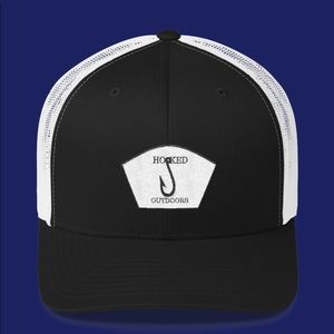 Mesh HOOKED OUTDOORS Hat